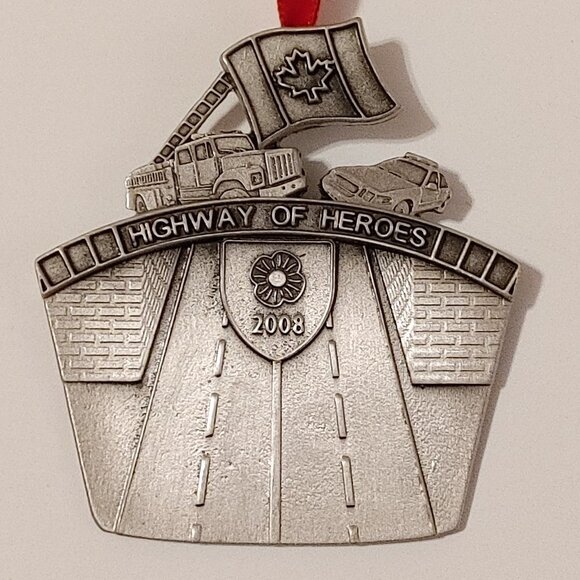 2008 HIGHWAY OF HEROES Ornament Christmas Tree Ninth in a Series Veterans - Picture 1 of 3